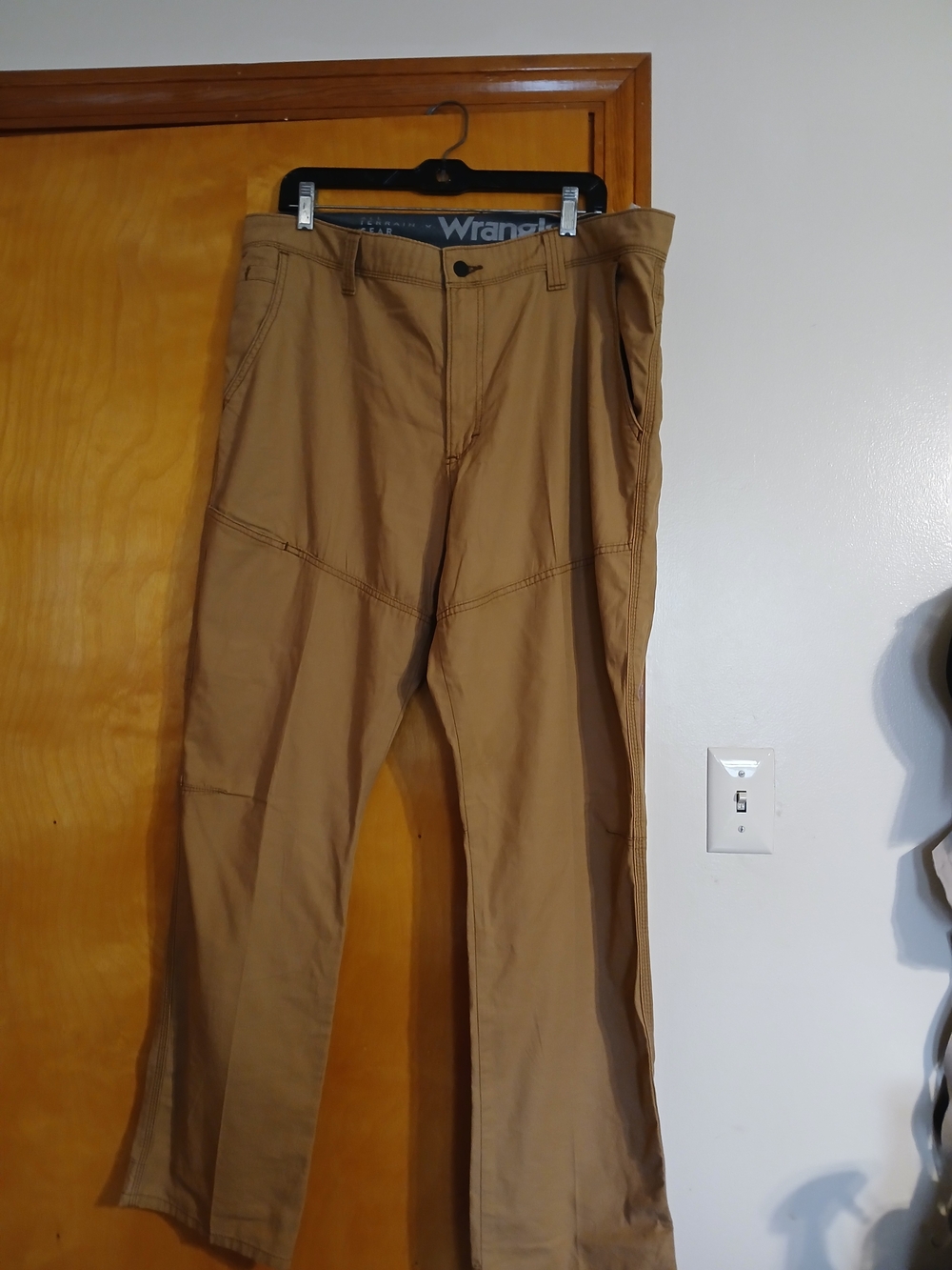 Wrangler Men’s Khaki Work Pants